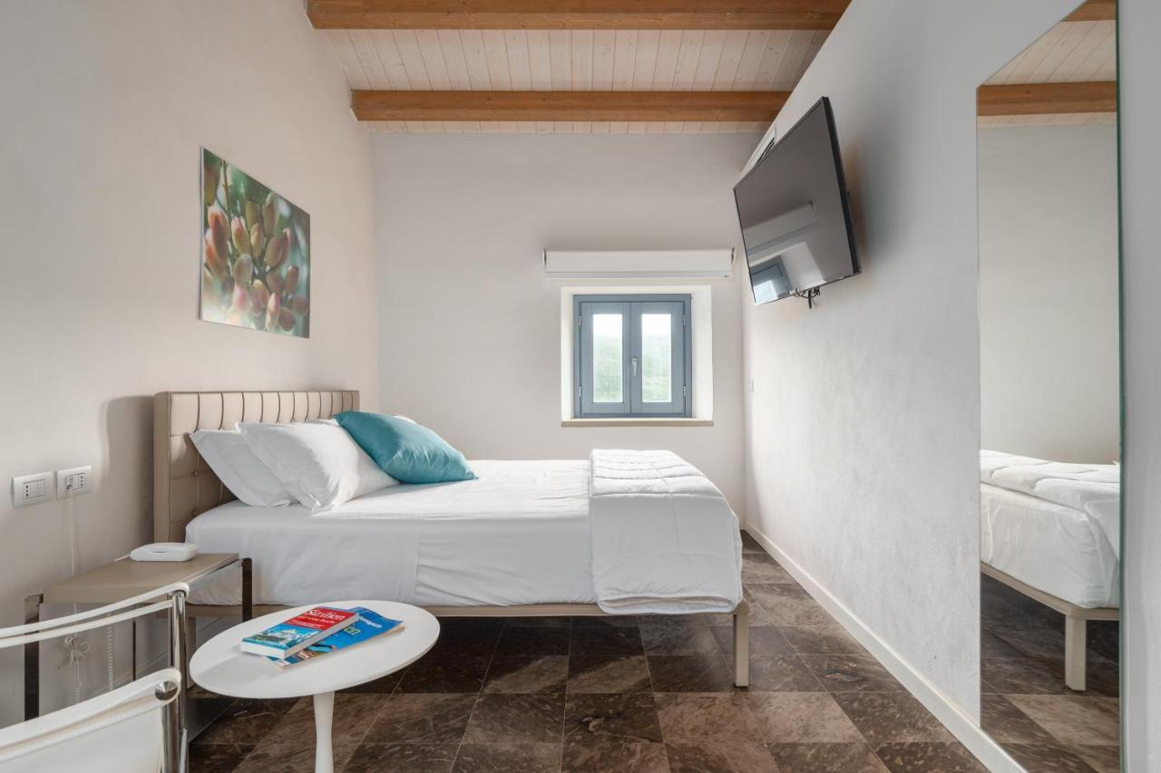 Borgo D'Orlando - Small Country Hotel Mirto  Exterior photo