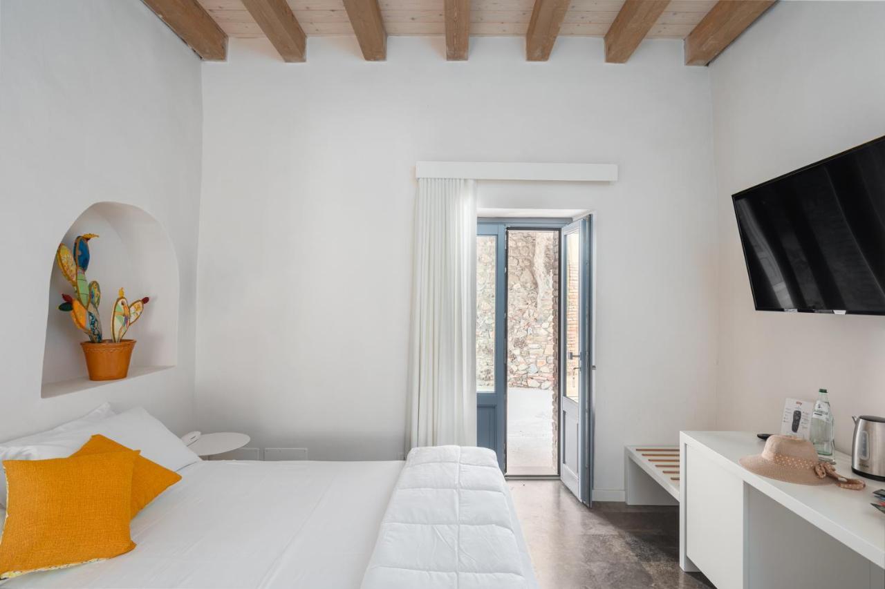 Borgo D'Orlando - Small Country Hotel Mirto  Exterior photo