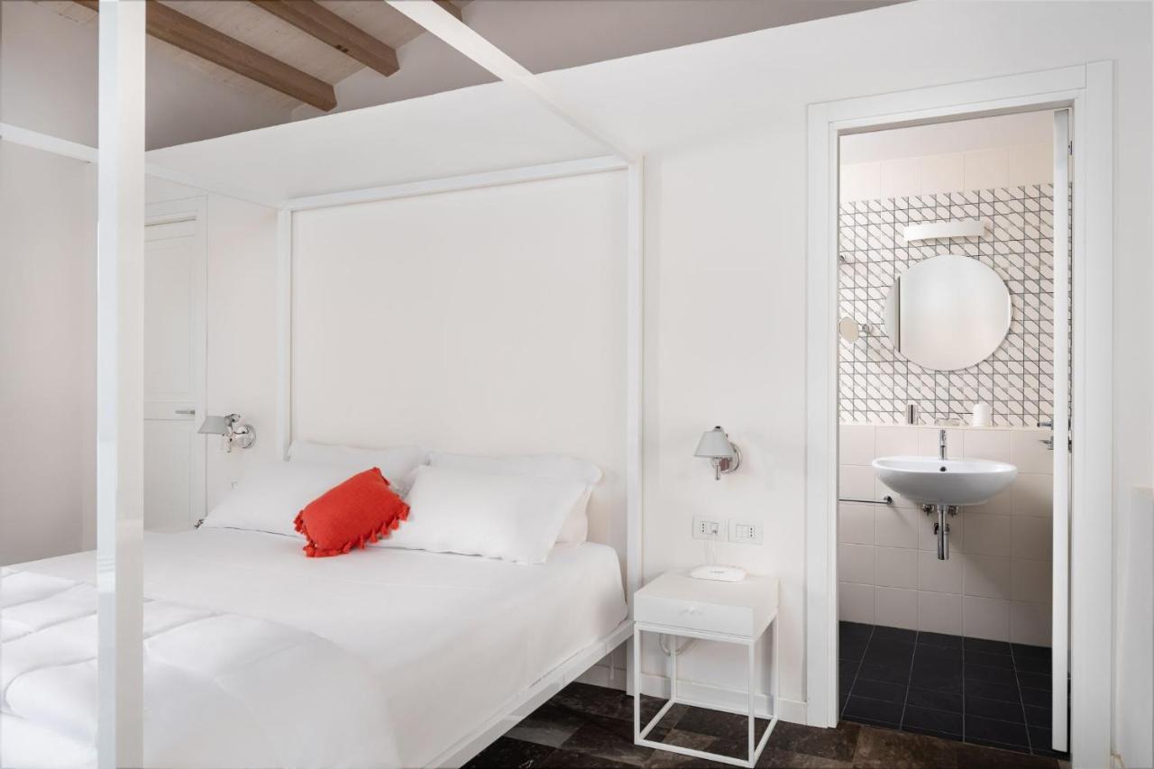 Borgo D'Orlando - Small Country Hotel Mirto  Exterior photo